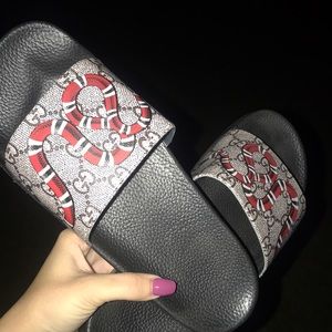 Men’s Gucci slides